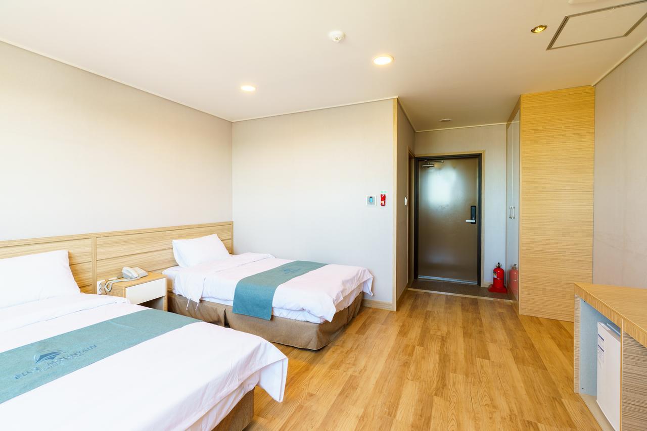 Blue Mountain Hotel Songsan-ni Екстериор снимка