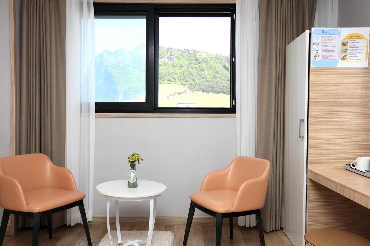 Blue Mountain Hotel Songsan-ni Екстериор снимка