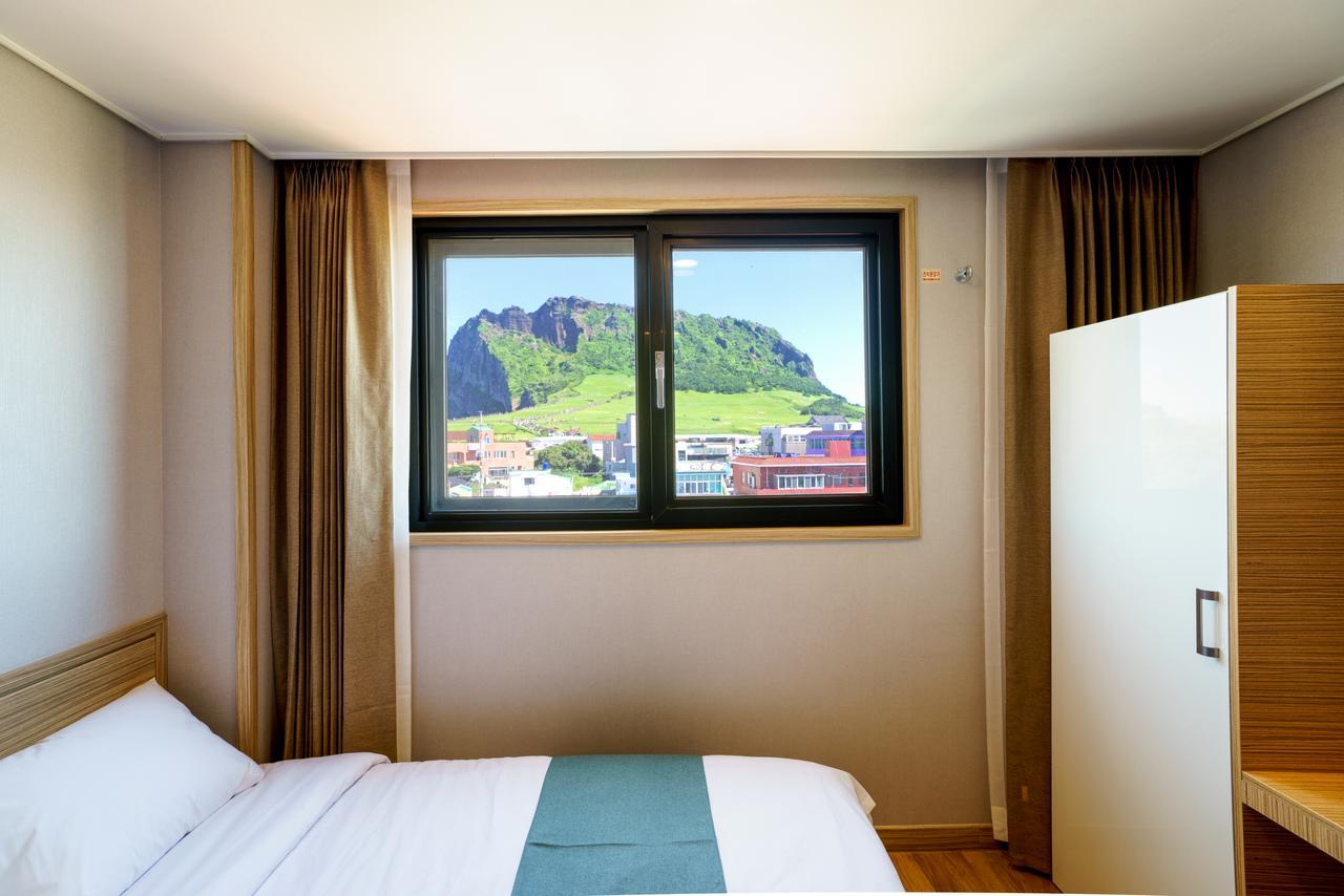 Blue Mountain Hotel Songsan-ni Екстериор снимка