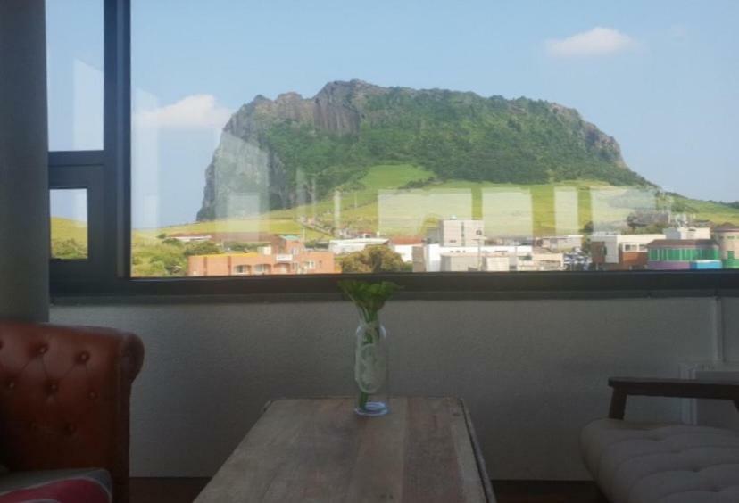 Blue Mountain Hotel Songsan-ni Екстериор снимка