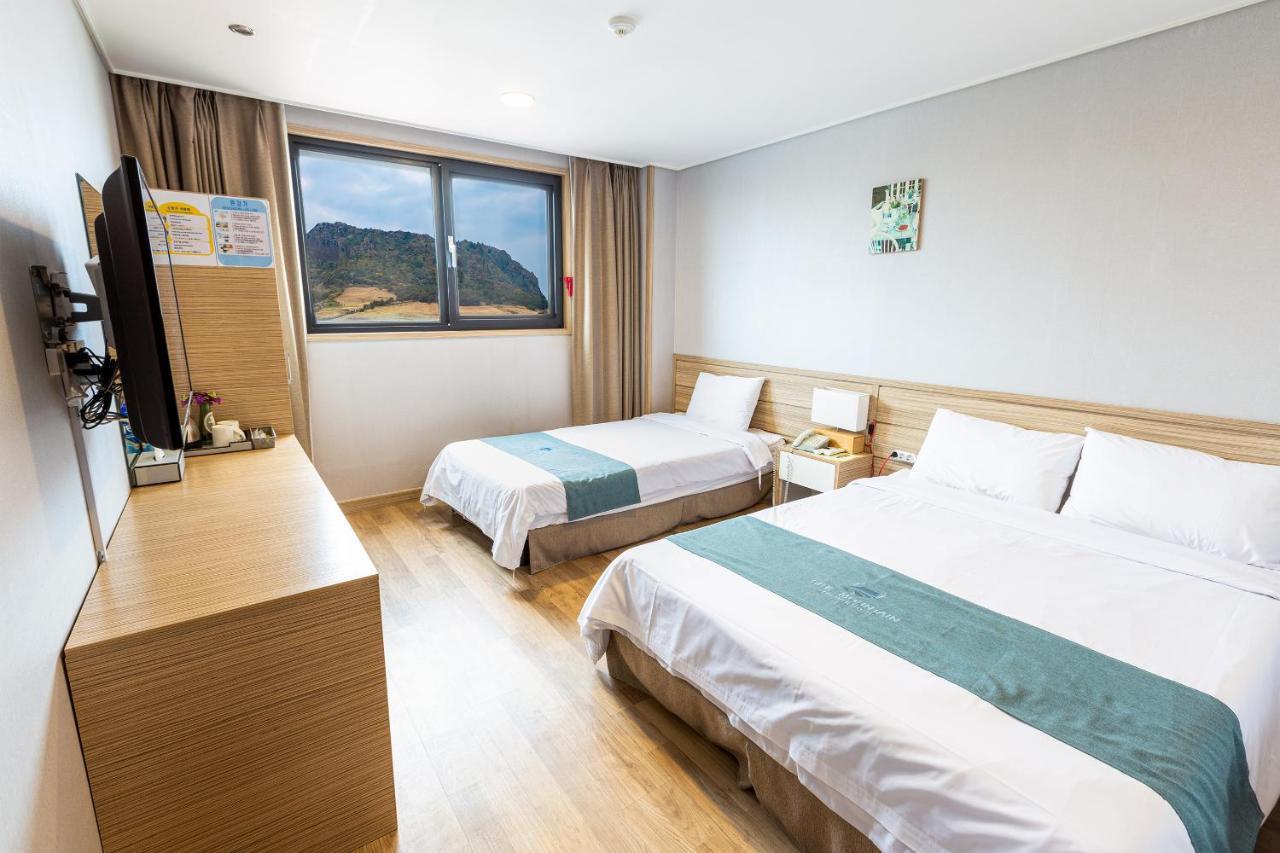 Blue Mountain Hotel Songsan-ni Екстериор снимка